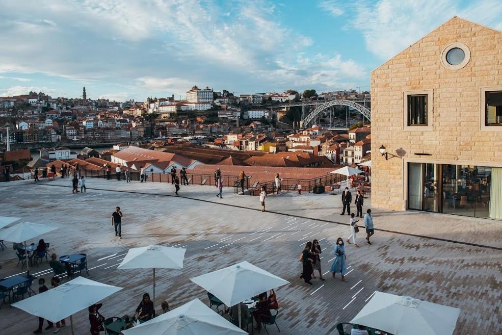 Oporto Wine Cellars Flat With Terrace Lejlighed Vila Nova de Gaia Eksteriør billede